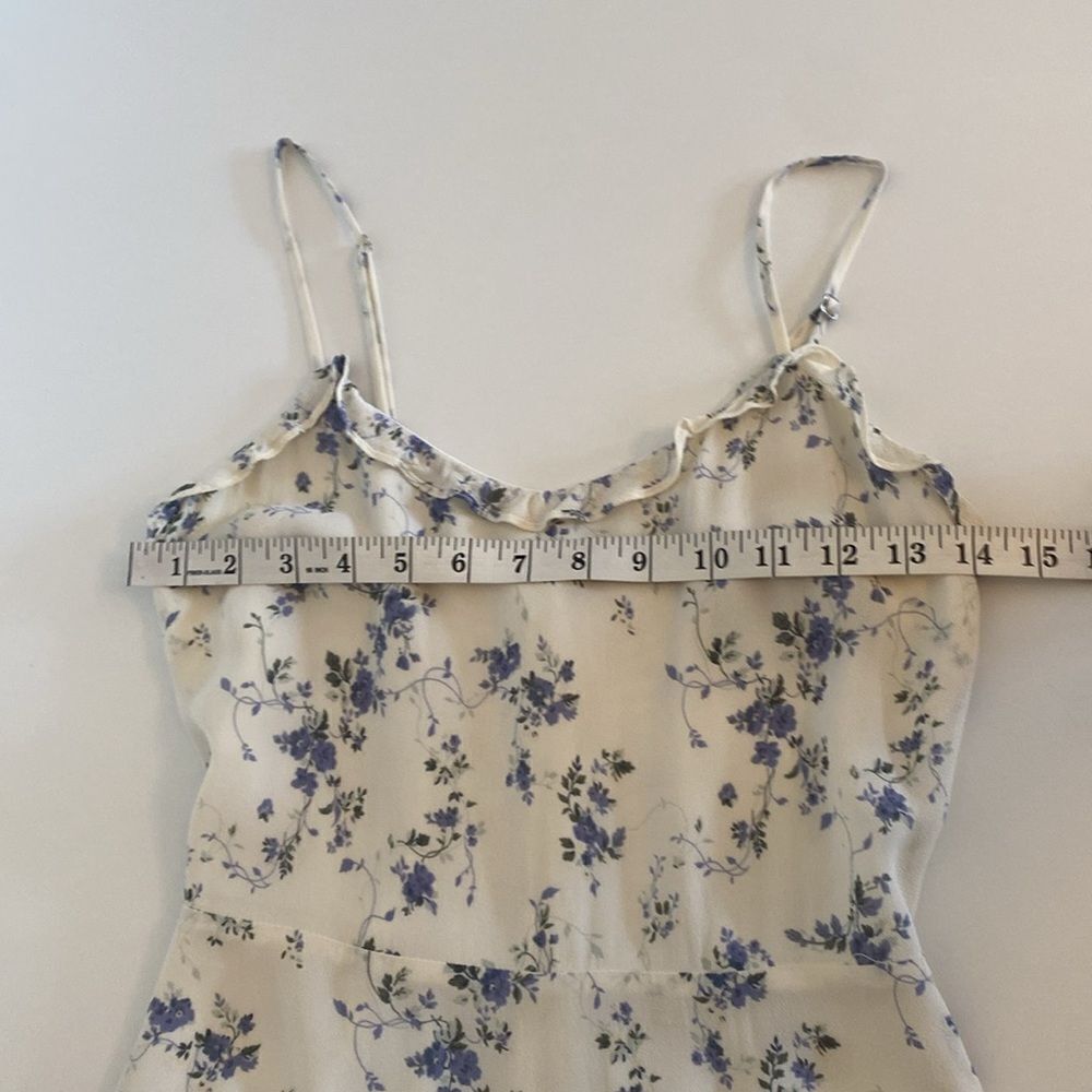 Reformation Light Cream & Blue Floral Mini Dress with Ruffle Neckline Size 4 - Picture 12 of 13